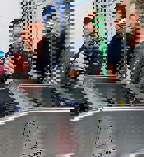 Carsoe - Training of Onboard Factory Crew