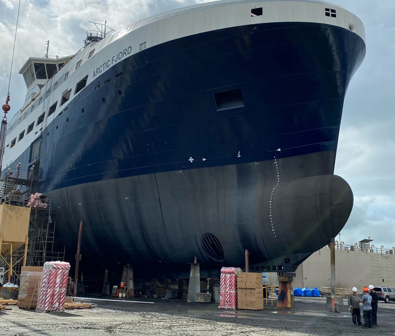 Carsoe Arctic Fjord Vessel Land
