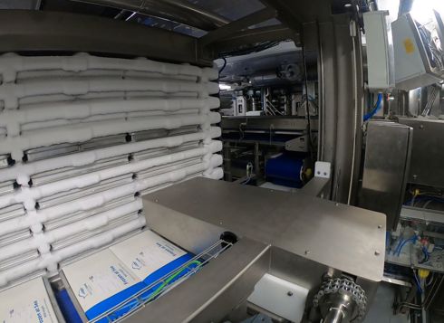 Automatic plate freezer - Onboard Factory