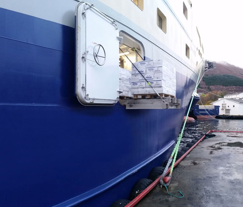 Shift Offloading Boat Optimized Offloading Onboard Elevators | Palletized Cargo